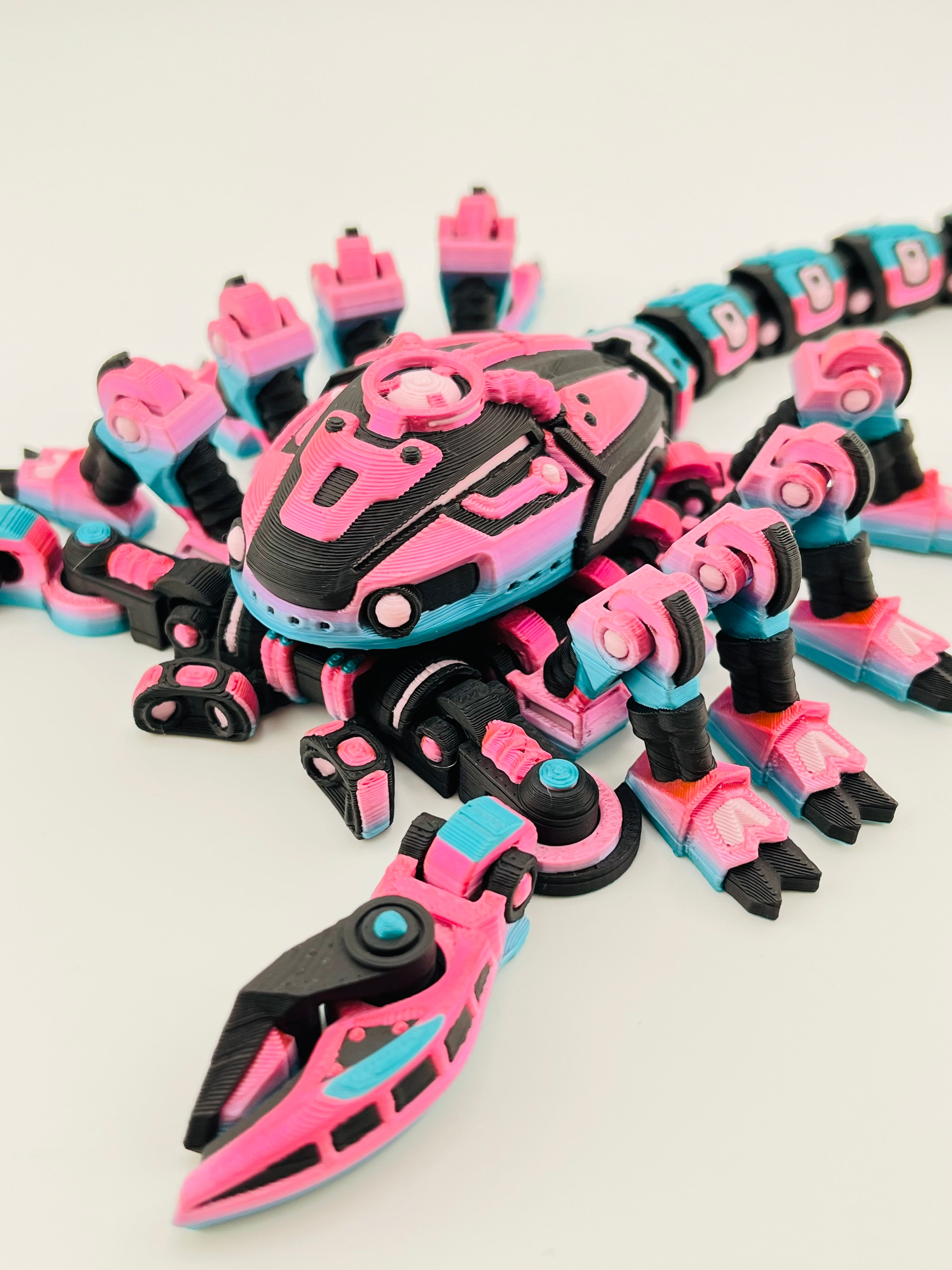 Cyber Scorpion Pink Gradient
