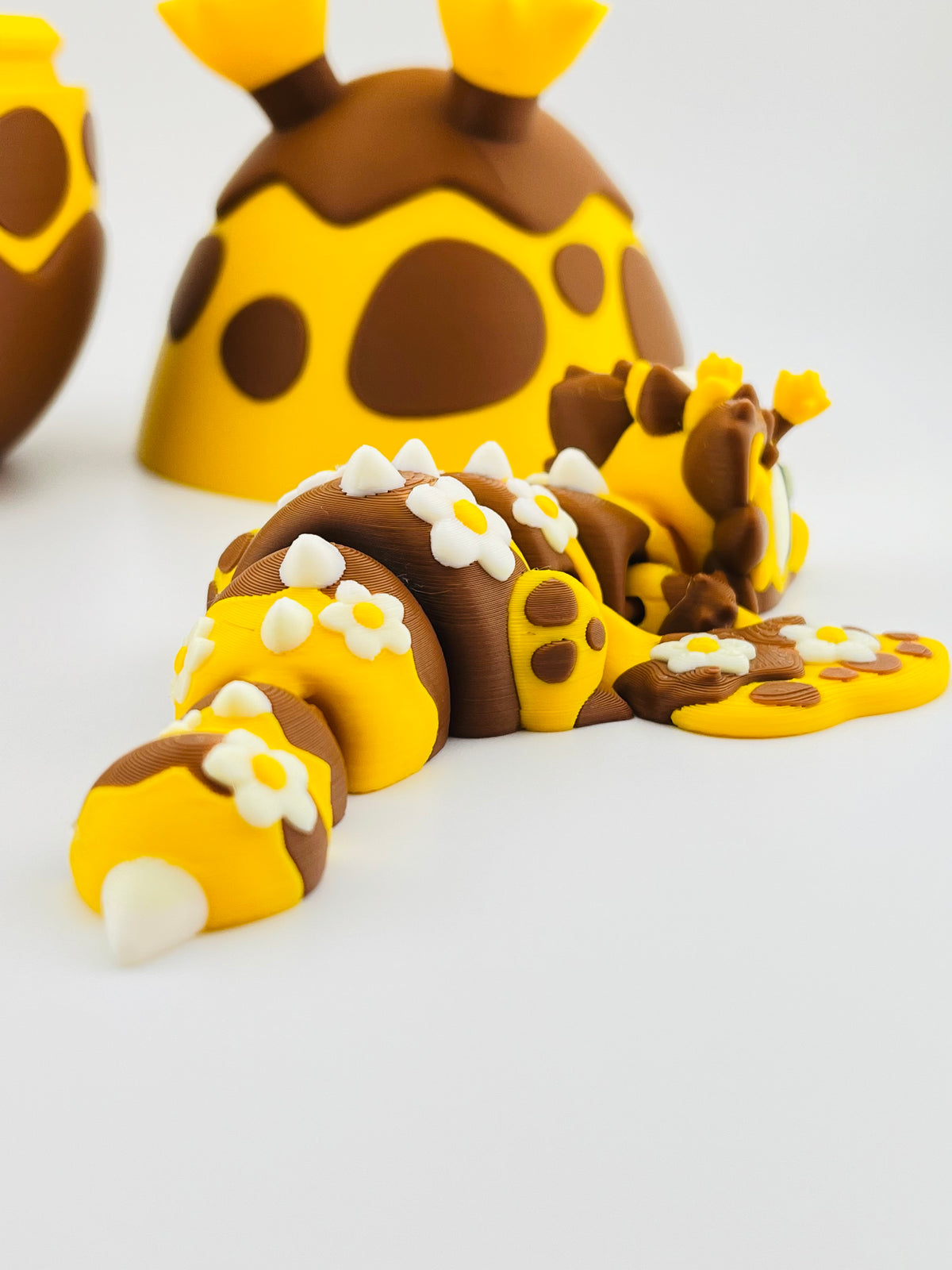 Bee Egg and Bee Dragon