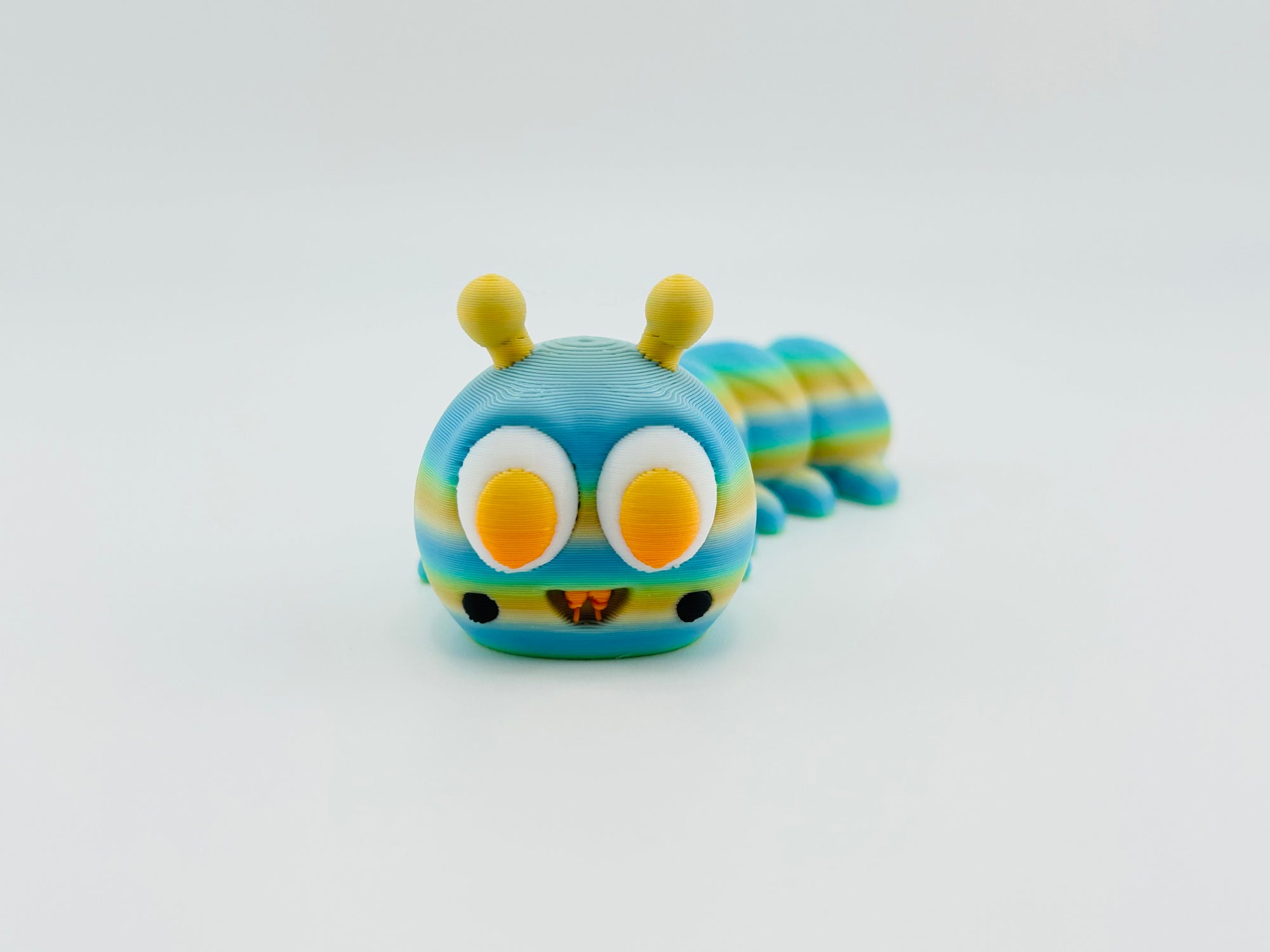 Caterpillar Gradient Blue