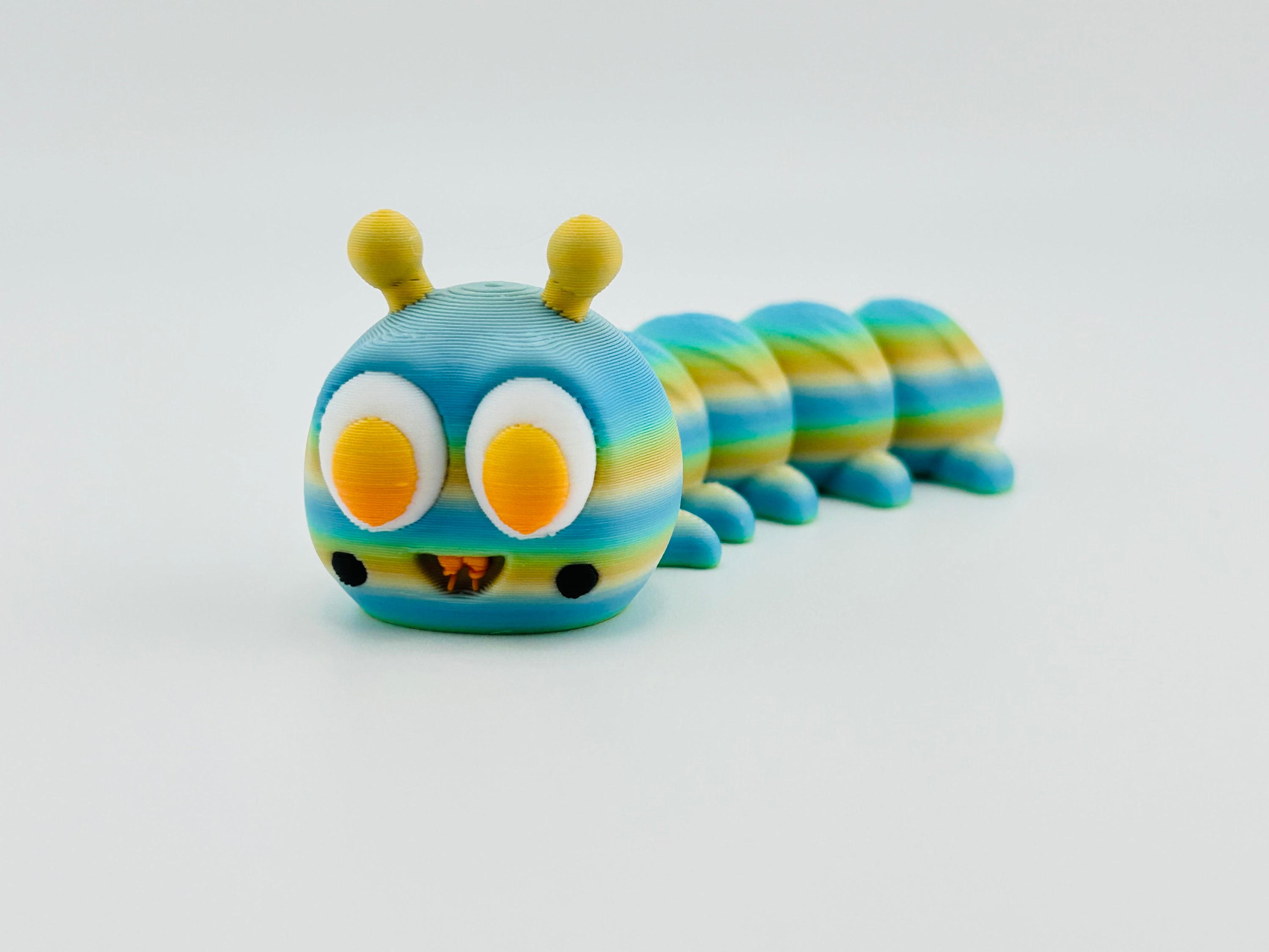Caterpillar Gradient Blue